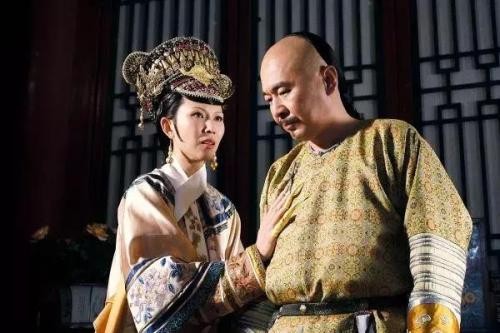 乾隆的九龙宝剑有什么秘密，为何被孙殿英挖出来后，经手的五个人全部惨死-第1张-交通-答答问