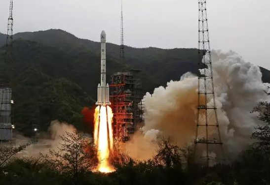 中国在太空建超级宽带网飞机高铁将可快速上网是真的么-第1张-交通-答答问