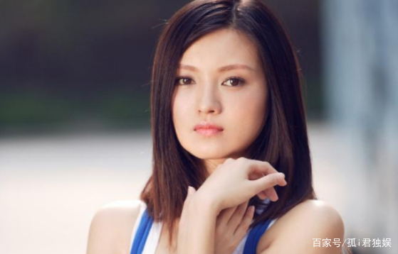 她曾是中戏校花，赵宝刚都捧不红她，参演《猎狐》被王凯带红，这个人是谁-第1张-交通-答答问