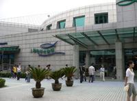 陆家嘴的上海海洋水族馆和长风公园的上海大洋海底世界哪个更好玩？-第1张-旅游-答答问