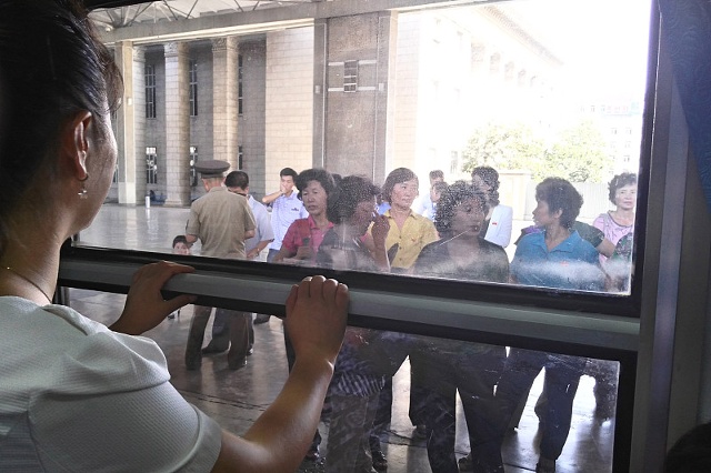 铁路霸座乘客首次被拘留处罚，这种处罚该不该成为常态-第1张-交通-答答问
