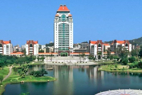 厦门曾厝垵旅游攻略，曾厝垵有什么好玩的-第1张-旅游-答答问