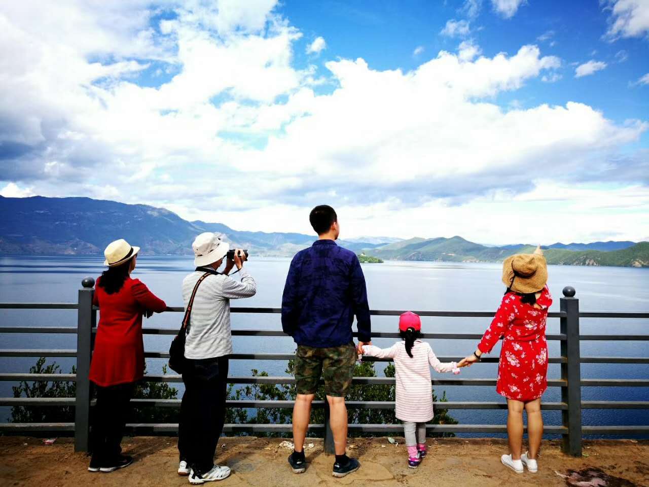 现代旅游主要特点-第1张-旅游-答答问
