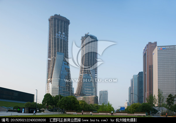 来福士广场的杭州-第1张-交通-答答问