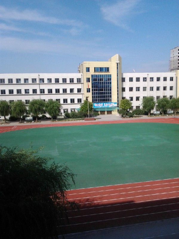 铁路小学的简介-第1张-交通-答答问