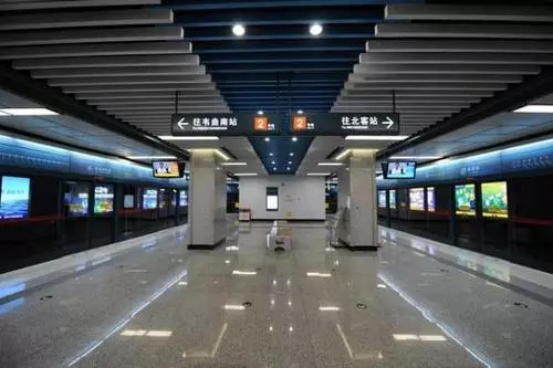 官方回应西安地铁拟禁用充电宝：暂未接到正式通知，你希望实施这一措施吗-第1张-交通-答答问