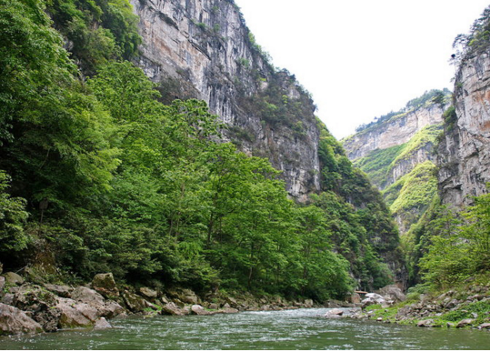 贵州南江大峡谷与桃源河漂流哪好？-第1张-旅游-答答问