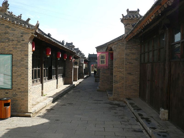袁家村的旅游观光-第1张-旅游-答答问
