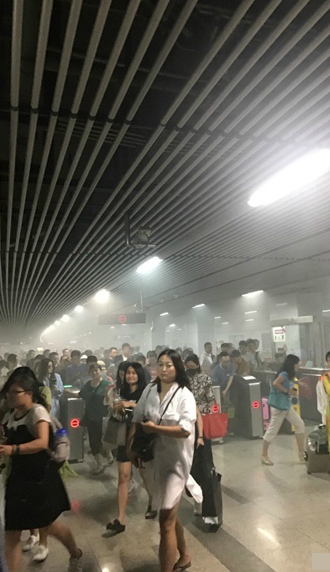 上海地铁突冒浓烟的原因是什么-第1张-交通-答答问
