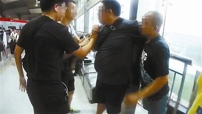 北京是怎么打击地铁色狼的-第1张-交通-答答问