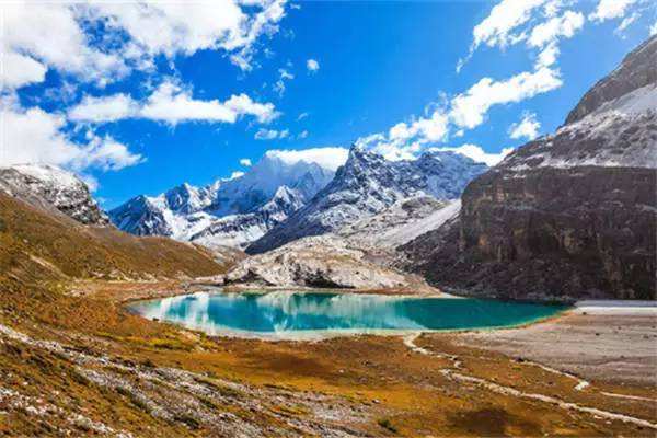 自驾游贵阳到稻城亚丁有没有好的旅游攻略？-第3张-旅游-答答问
