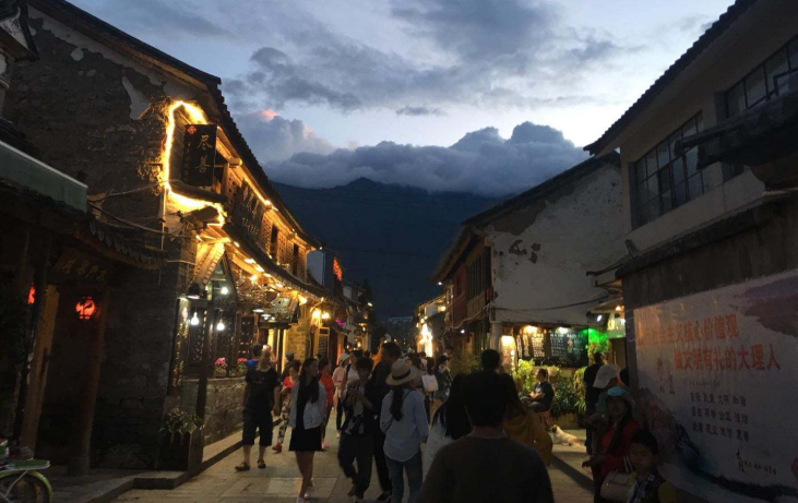7月去云南旅游带什么衣服-第1张-旅游-答答问
