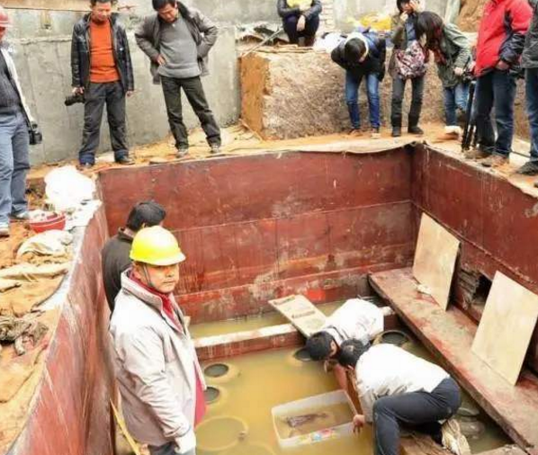 “扁鹊医书”为何一出土，就被踢出历史教材-第1张-交通-答答问