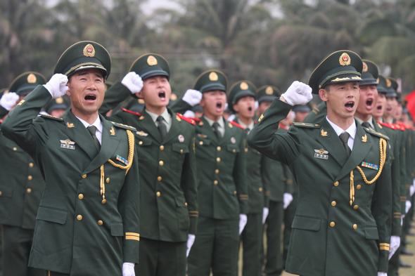 为什么在天安门广场站岗的是武警不是中国人民解放军-第1张-交通-答答问