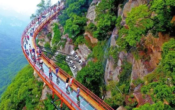 华山周边还有什么旅游景点地吗？-第1张-旅游-答答问