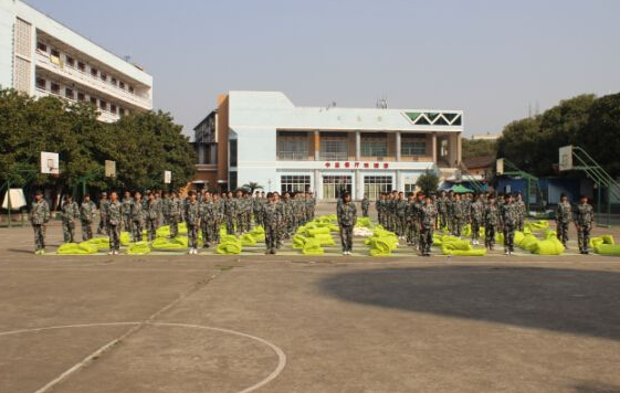 有谁知道南昌向远轨道技术学校是所怎样的学校，校风好吗，学校正规吗-第1张-交通-答答问